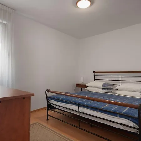 Marijana - Old Town Centre Apartment