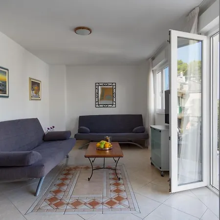Apartment Marijana - Old Town Centre
