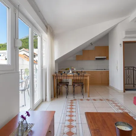 Apartment Marijana - Old Town Centre Baska Voda