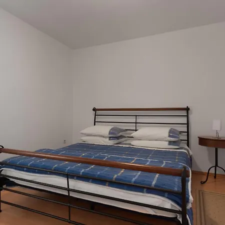 Apartment Marijana - Old Town Centre